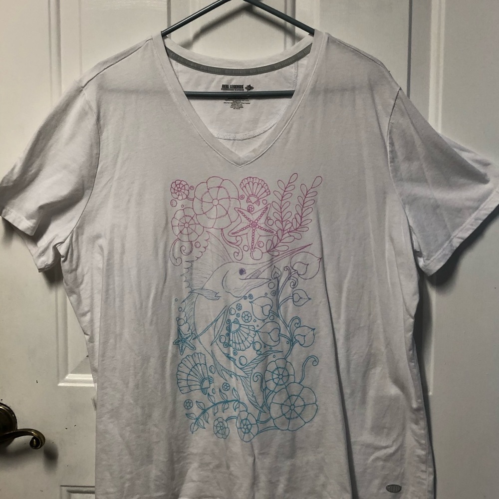 Reel Legends V Neck Ocean Life T Women’s size 2X